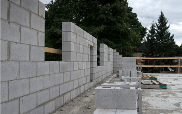 306 – Plastering and Block Fixing Mortars