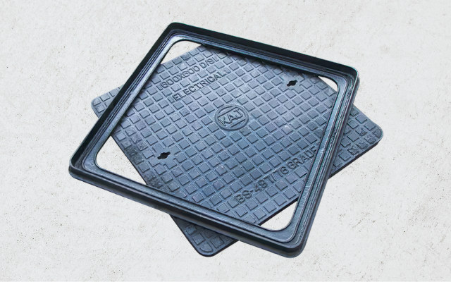 906 – Manhole Covers