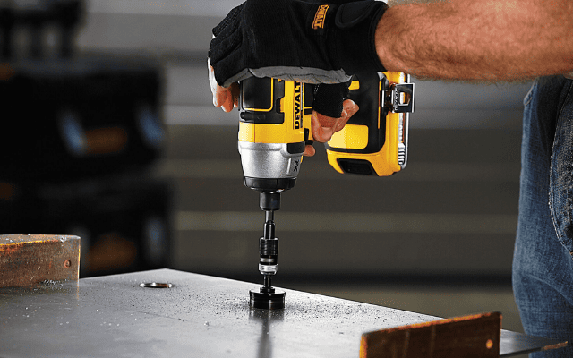 Impact Drivers & Wrenches