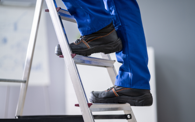 Line #134 Durable and Safe Ladder Solutions