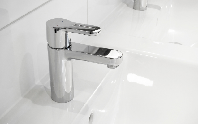 Line #136 Faucets and Mixers