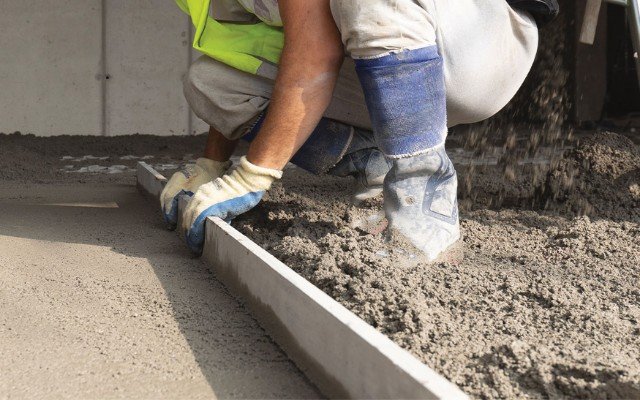 Line #30 – Why Choose Dani Trading for Floor Screed and Self Levelling Products