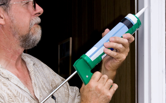 Line #65 – Professional Silicone and Epoxy Guns for Sealant Application in Dubai, UAE – Dani Trading