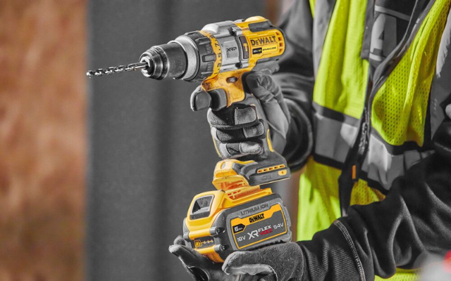 Line #300 – Dewalt Supplier in Dubai, UAE